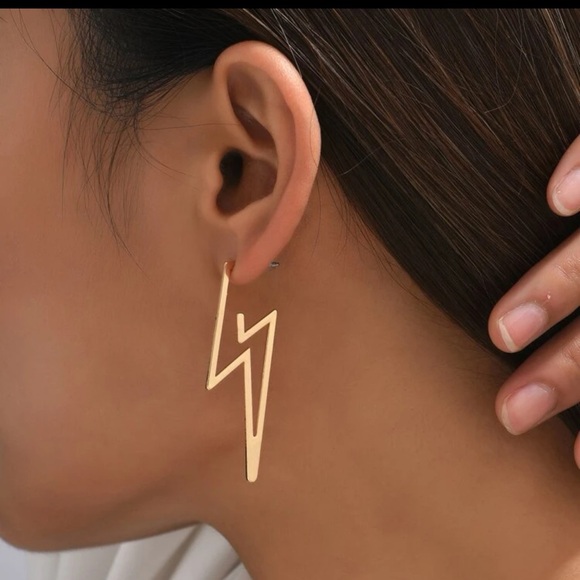 Jewelry - ⚡️ Lightning Earrings ⚡️